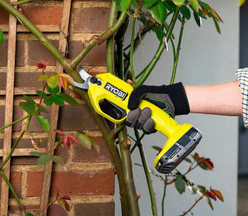Foarfece cu acumulator (fără baterii) RYOBI RY18SCA-0 18V photo 3