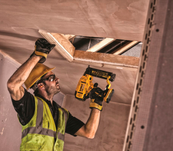 Capsator cu acumulator DEWALT DCN680D2-QW 240bat/min 18V 2Ah photo 6