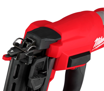 Capsator cu acumulator (fără bat) MILWAUKEE 16GA M18FN16GS-0X 180bat/min 18V photo 1