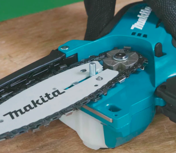 Fierăstrău cu lanț cu acumulator MAKITA UC100DWA 100mm 12V 2Ah photo 4