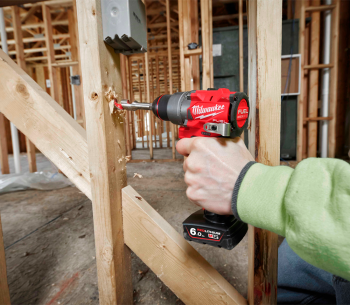 Шуруповёрт аккумуляторный MILWAUKEE M12 FDD-202X 12В 2Ач photo 2