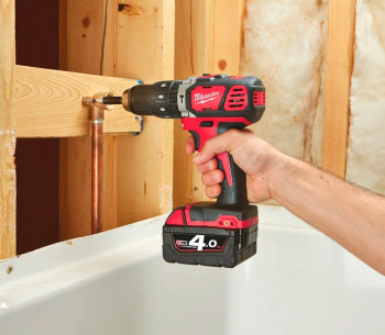Шуруповёрт аккумуляторный ударный MILWAUKEE M18 BPD-402C  18В 4Ач photo 6