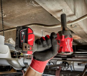 Mașină de înșurubat cu impact cu acumulator (fără bat) MILWAUKEE M18 FIW2F12-0 339Nm photo 3