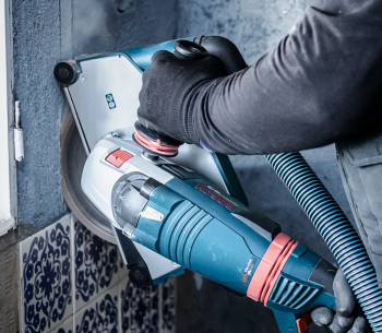 Алмазный отрезной диск BOSCH EXPERT MultiMaterial 230мм Сегментированный Бетон/Камень/Кирпич photo 1