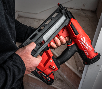 Capsator cu acumulator (fara bat) MILWAUKEE M18 FN16GA-0 18V photo 4