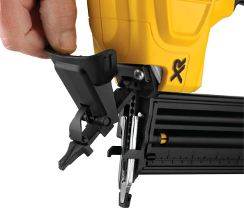 Pistol de cuie cu acumulator (fără bat) DEWALT DCN680NT-XJ 18V photo 4