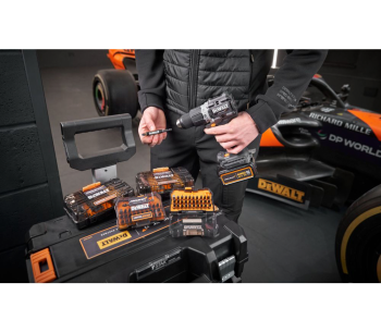 Set de biți cu adaptor unghiular DEWALT DT70782-QZ McLaren Limited Edition PH/PZ/TX 25/57mm photo 4