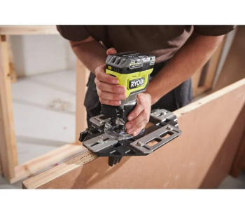 Mașină de frezat cu acumulator (fara bat) RYOBI  RTR18C-0 18V photo 6